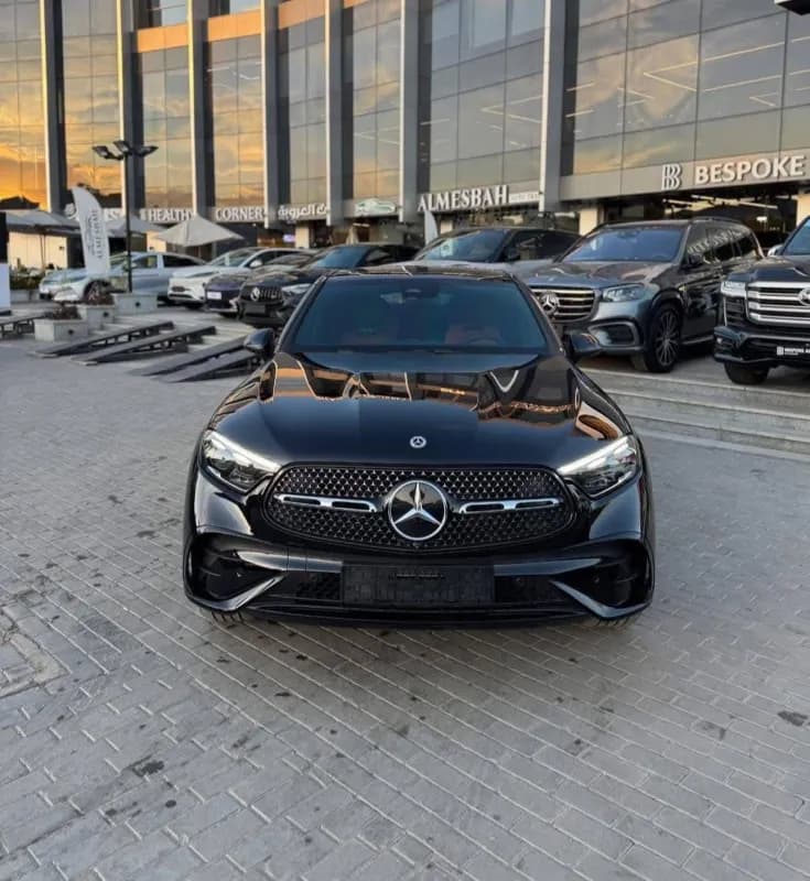 مرسيدس بنز GLC 300 2026 كوبيه أسود أوتوماتيك — جديدة