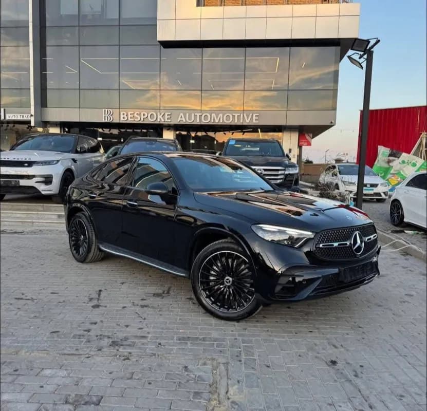 مرسيدس بنز GLC 300 2026 كوبيه أسود أوتوماتيك — جديدة