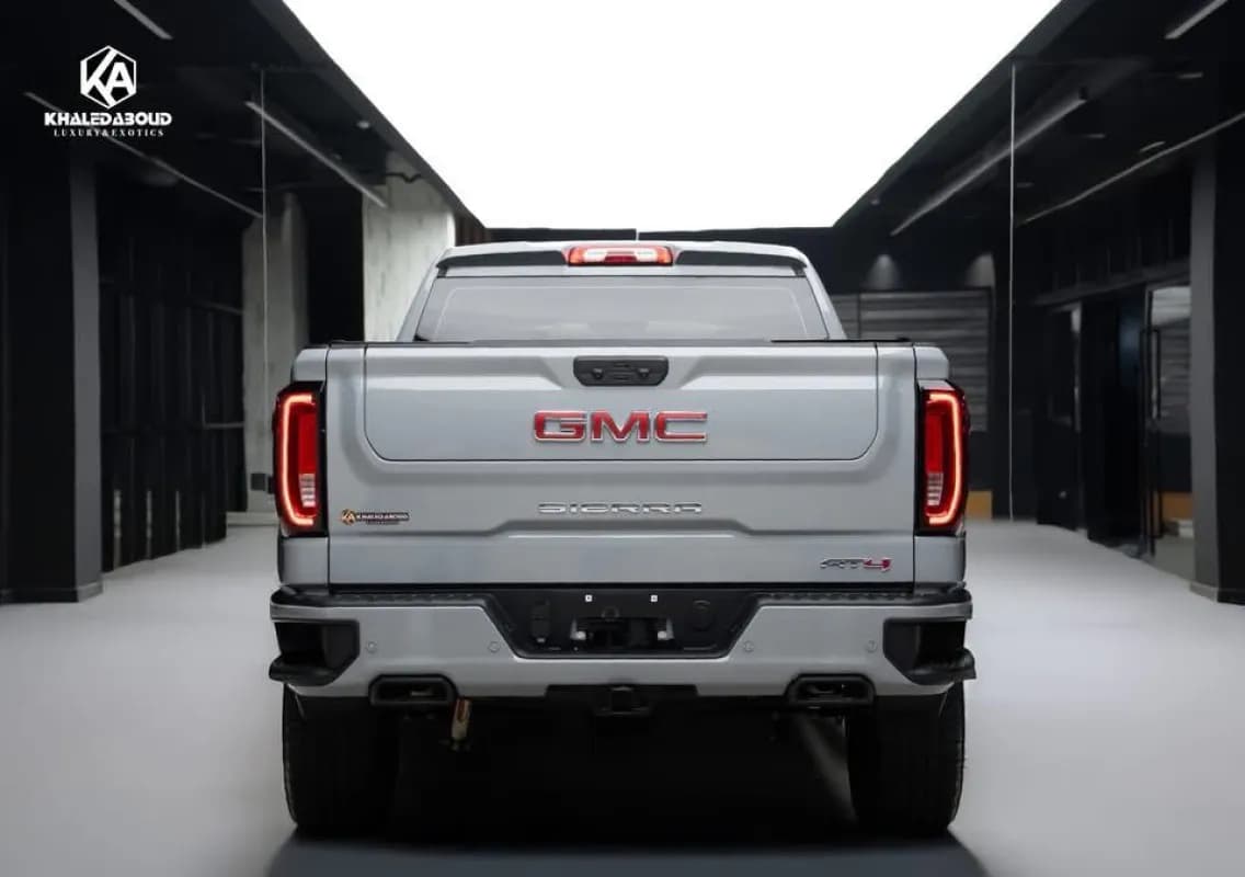 GMC Sierra 2025 EV Nardo Gray Automatic — New