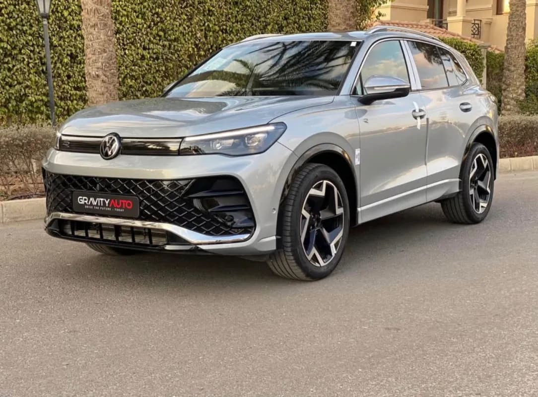 Volkswagen Tiguan 2025 R line Silver Automatic — New