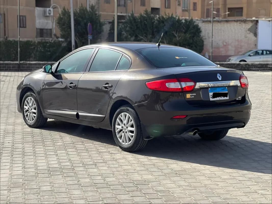 Renault Fluence 2017 PE Mocha Automatic — Used