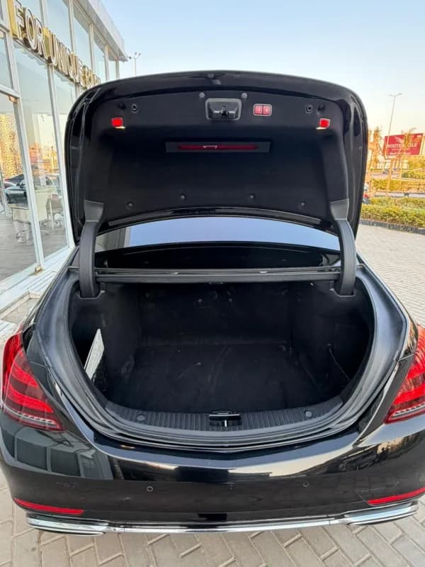 مرسيدس بنز S320 2020 ايه ام جي أسود أوتوماتيك — مستعملة