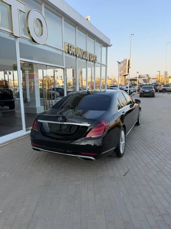 مرسيدس بنز S320 2020 ايه ام جي أسود أوتوماتيك — مستعملة