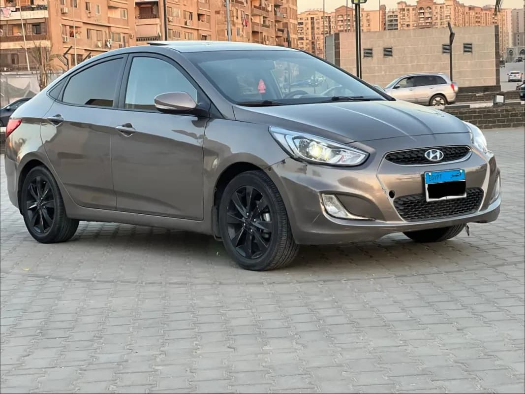 Hyundai Accent RB 2023 Highline Champagne Automatic — Used