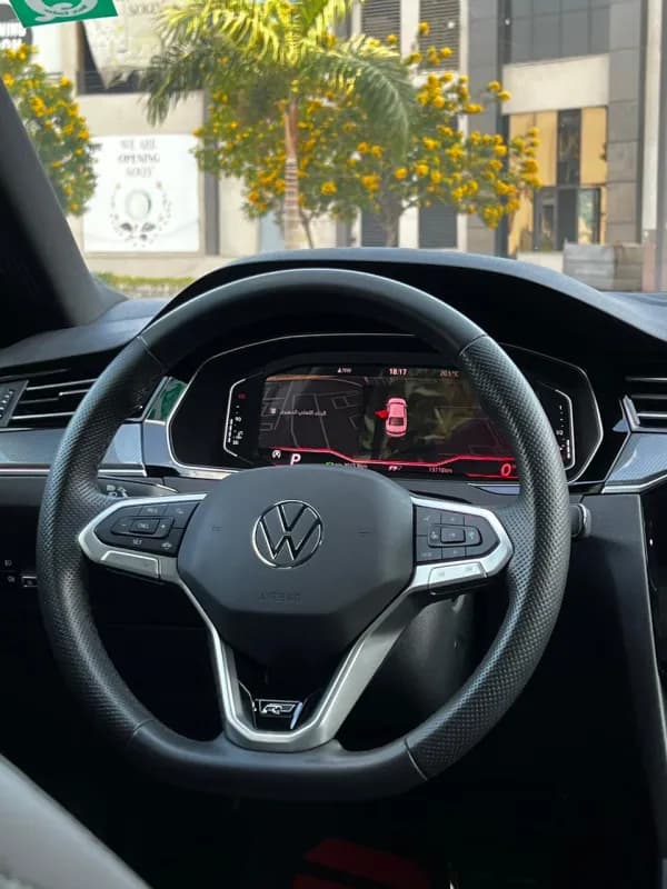 Volkswagen Passat 2022 Trend Line Black Automatic — Used