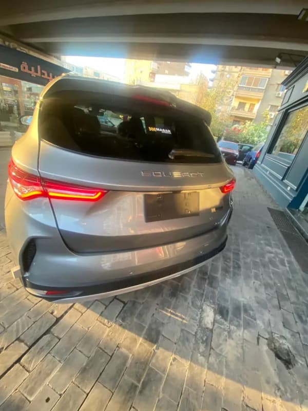 سويست S05 2026 هاي لاين تو تون رمادي تايغا أوتوماتيك — جديدة