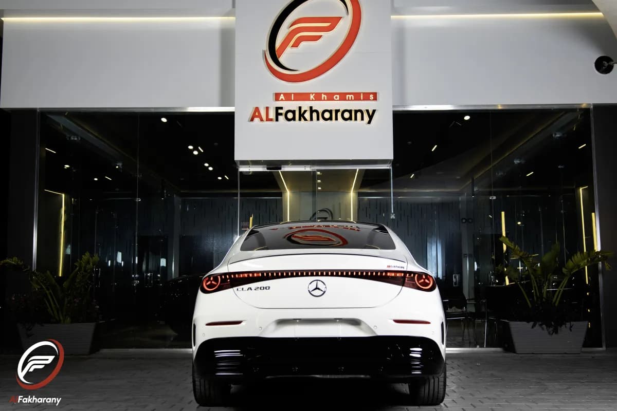 مرسيدس بنز CLA 200 2026 ايه ام جي أبيض أوتوماتيك — جديدة