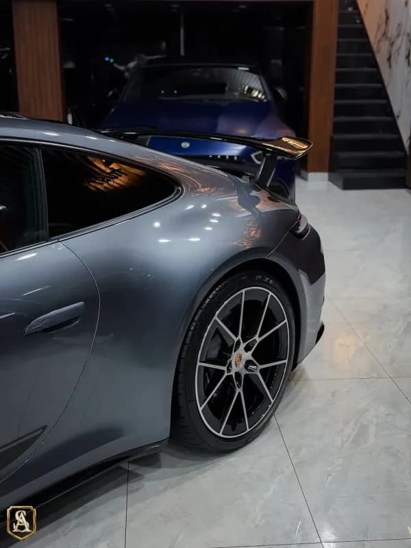 Porsche 911 Careera 2025 Coupe Gray Dual Clutch — New