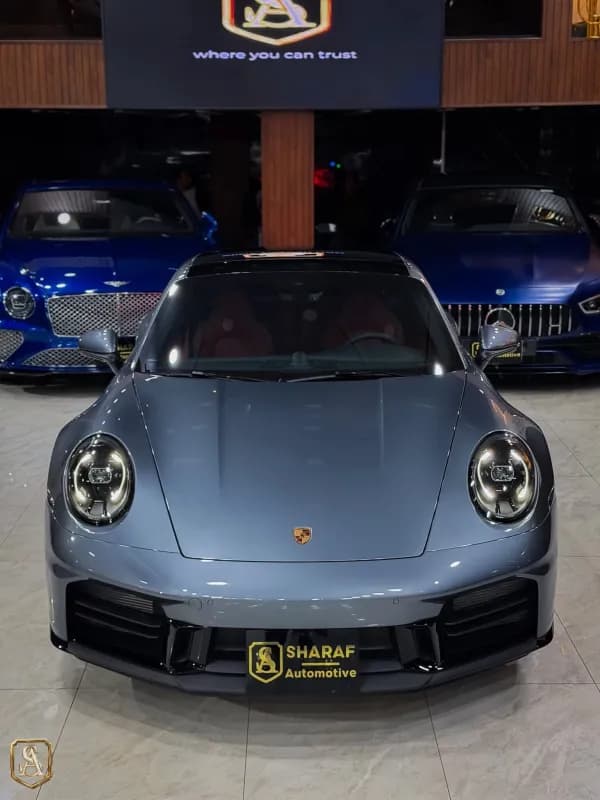 Porsche 911 Careera 2025 Coupe Gray Dual Clutch — New