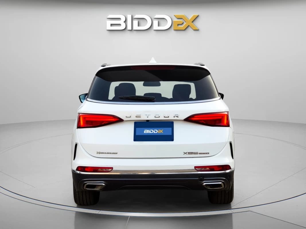 جيتور X95 2022 استندرد أبيض أوتوماتيك — مستعملة
