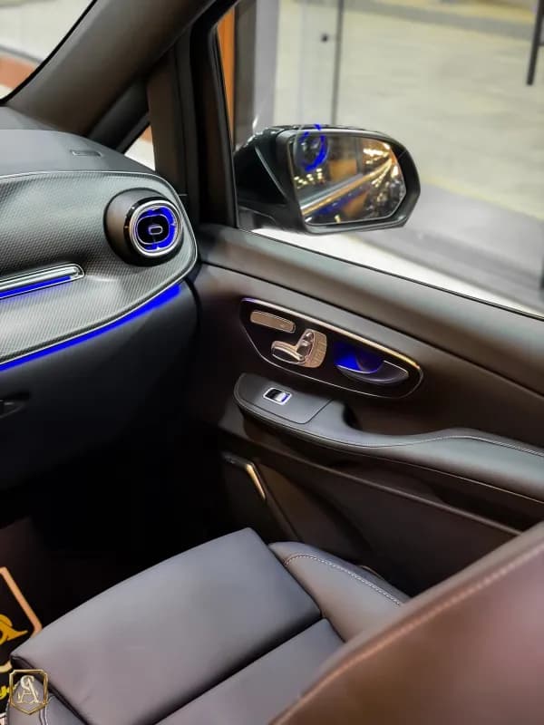 Mercedes-Benz V 300 2026 AMG Black Automatic — New