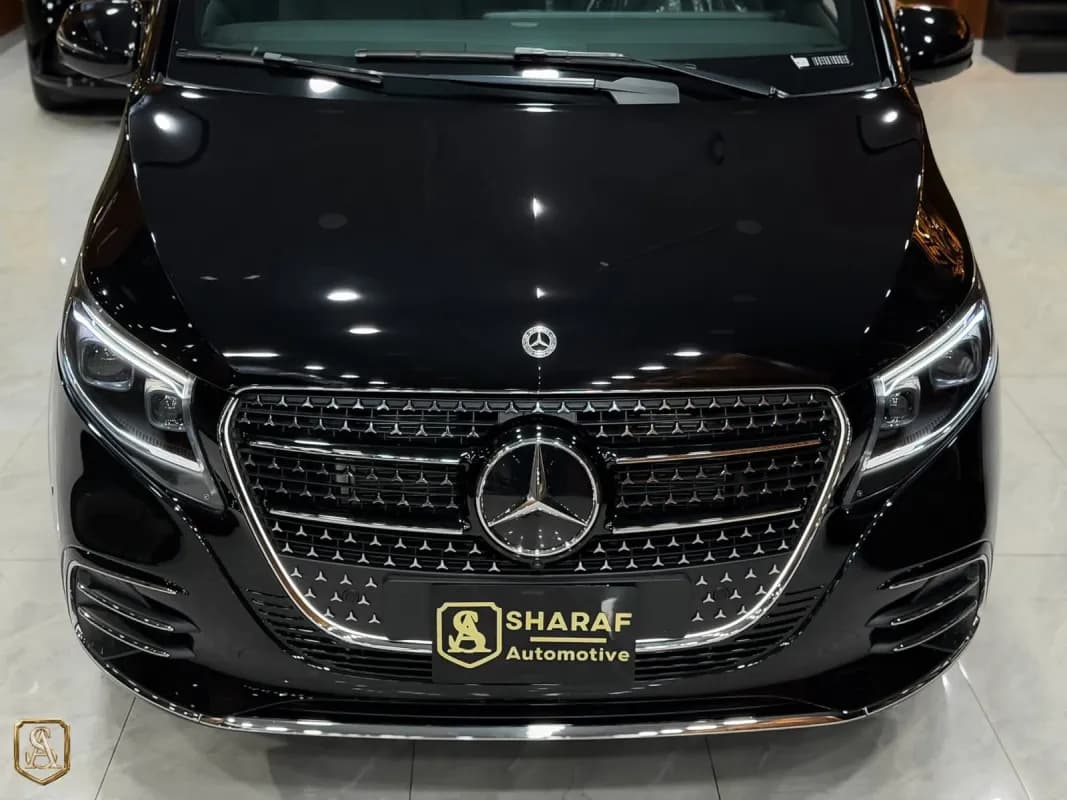 Mercedes-Benz V 300 2026 AMG Black Automatic — New