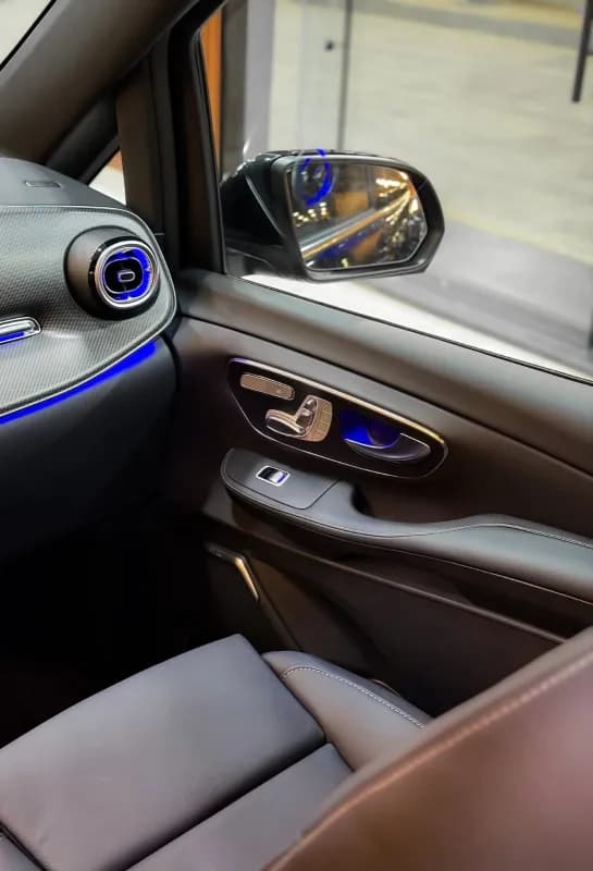 Mercedes-Benz V 300 2026 AMG Black Automatic — New