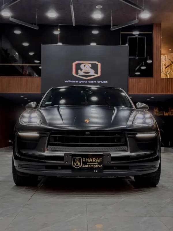 Porsche Macan 2024 T Black Automatic — Used
