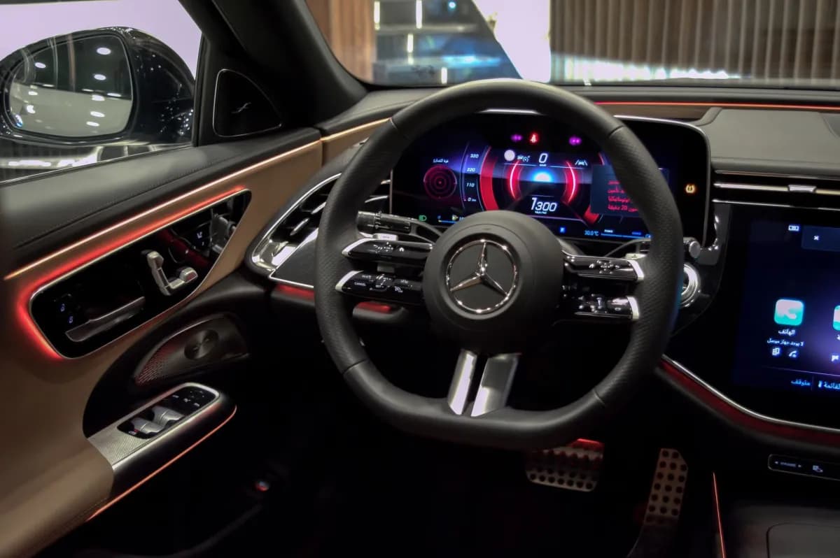 Mercedes-Benz E200 2024 AMG Nardo Gray Automatic — New