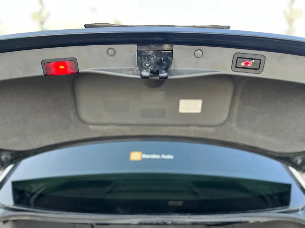 بي ام دبليو 740i 2007 بيور اكسلنس أسود أوتوماتيك — مستعملة