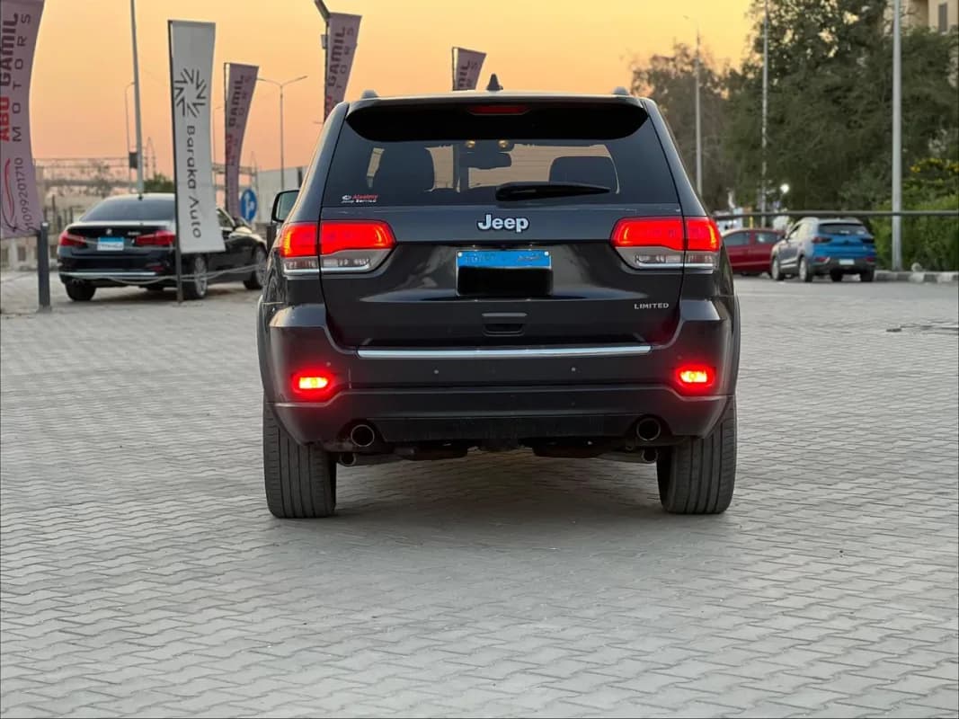 Jeep Grand Cherokee 2017 Limited Black Automatic — Used