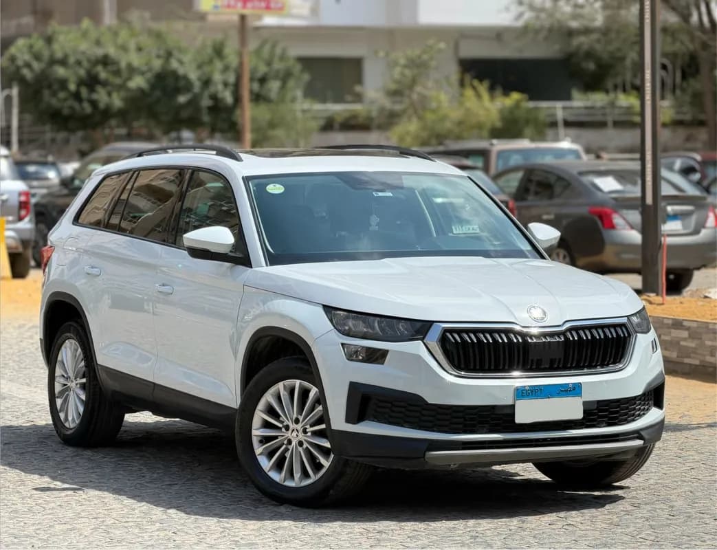 Skoda KODIAQ 2022 Active White Automatic — Used