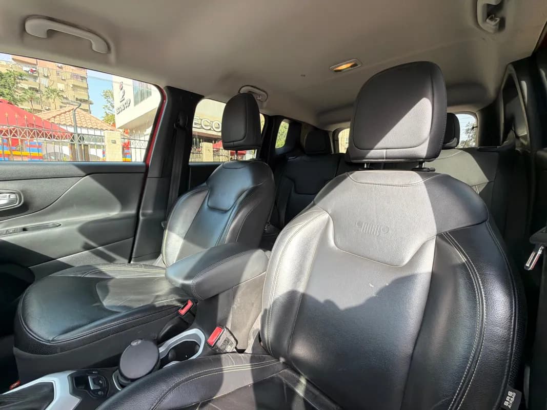 Jeep Renegade 2017 Longitude Red Automatic — Used