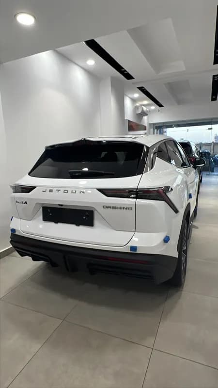 جيتور داشنج 2026 لاكشري أبيض أوتوماتيك — جديدة