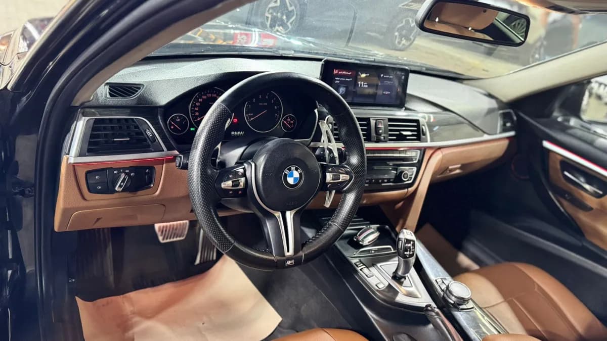 BMW 320i 2016 Luxury Line Dark Blue Automatic — Used