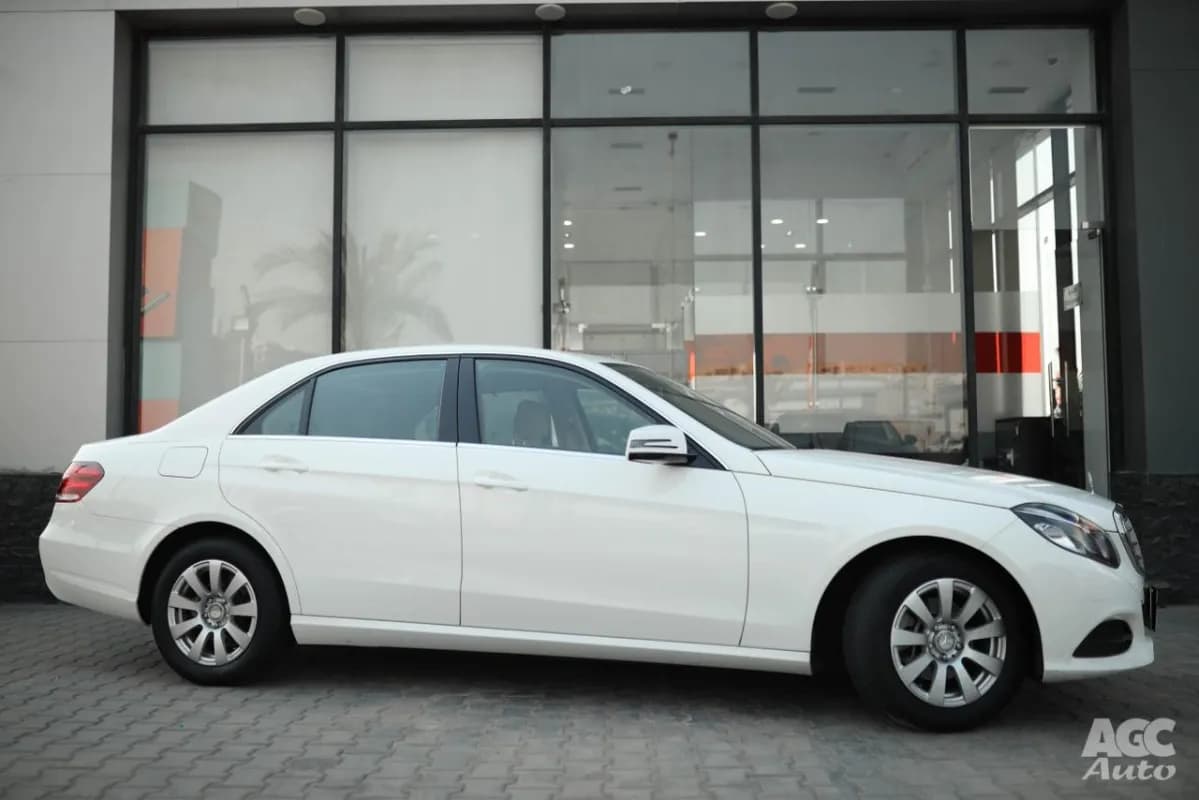 Mercedes-Benz E200 2016 Avantgrade White Automatic — Used
