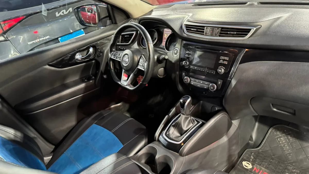 Nissan Qashqai 2019 Base Blue Automatic — Used
