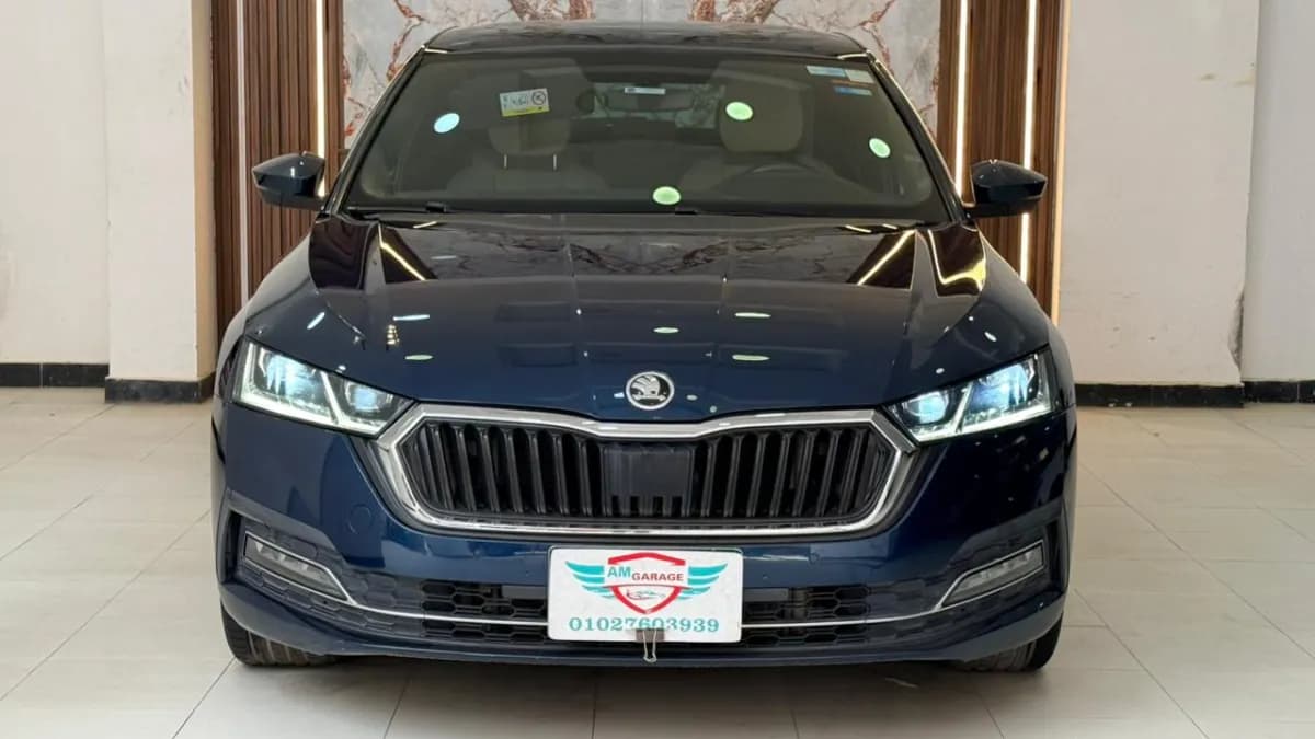 Skoda Octavia A8 2022 Style Plus Blue Automatic — Used
