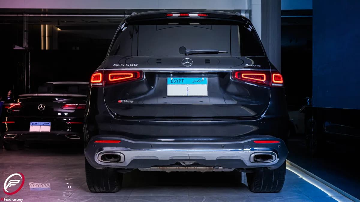 مرسيدس بنز GLS 580 2022 ايه ام جي أسود أوتوماتيك — مستعملة