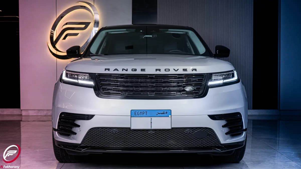 Land Rover Velar 2025 R-Dynamic SE Gray Automatic — Used
