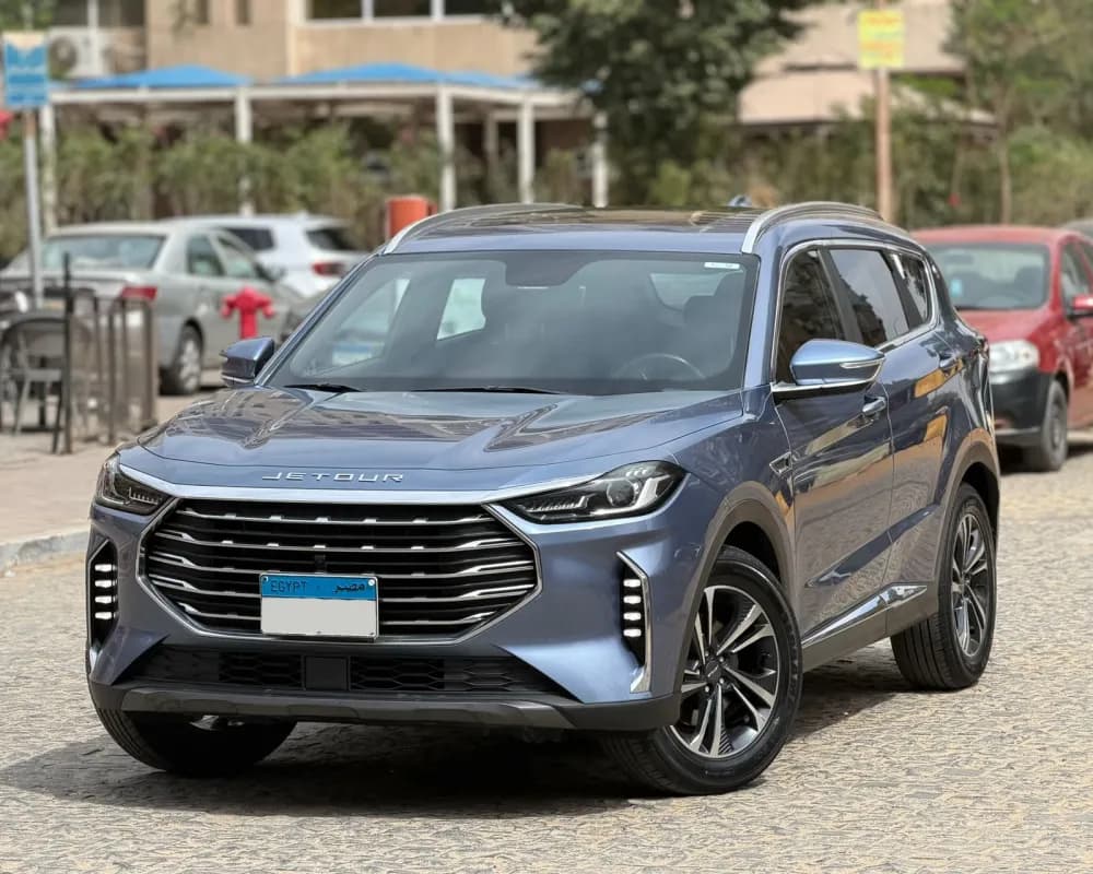 جيتور اكس 70 بلس 2022 لاكشري أزرق الداكن أوتوماتيك — مستعملة