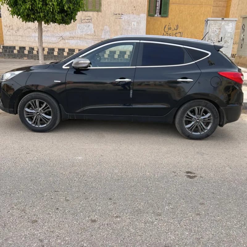 Hyundai IX 35 2016 Highline Black Automatic — Used