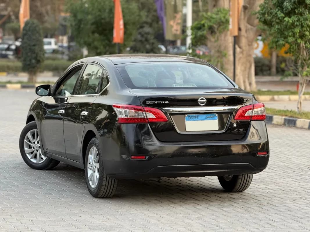 Nissan Sentra 2021 Highline Black Automatic — Used