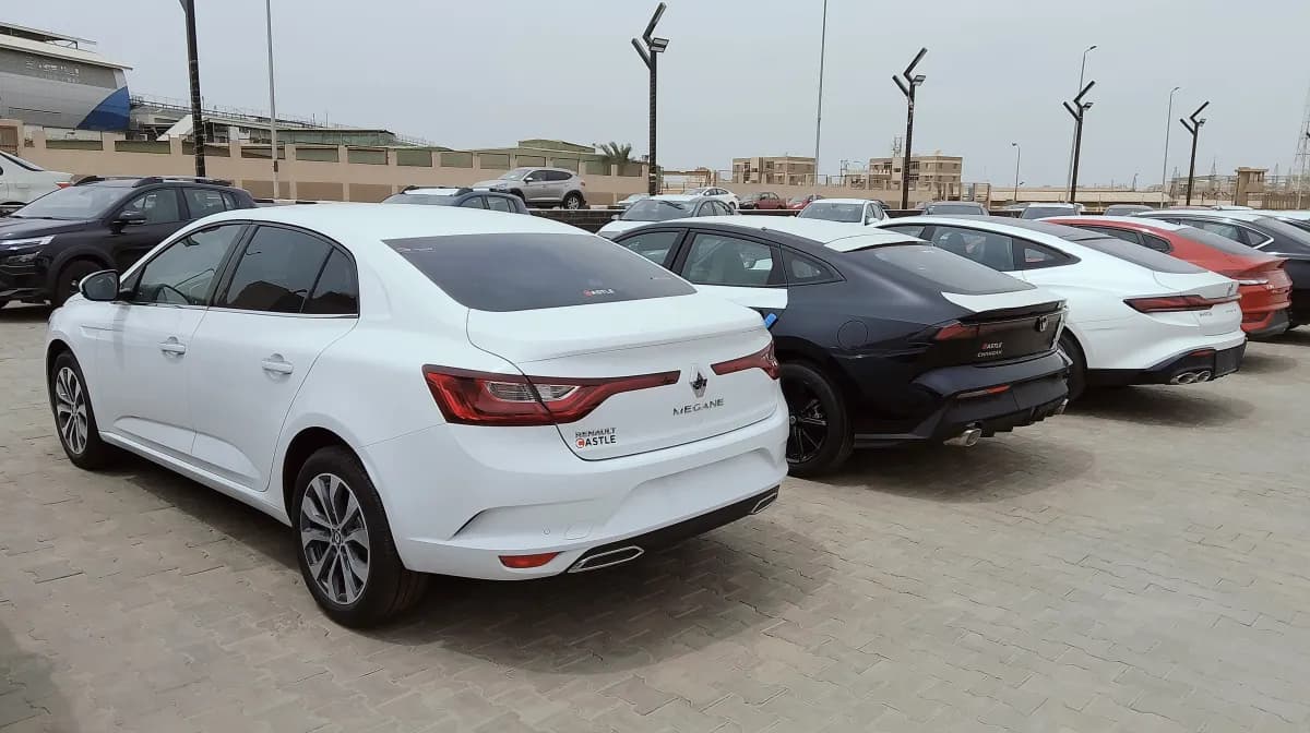 رينو ميجان 2026 داينمك أبيض فتيس متغير السرعات باستمرار — جديدة