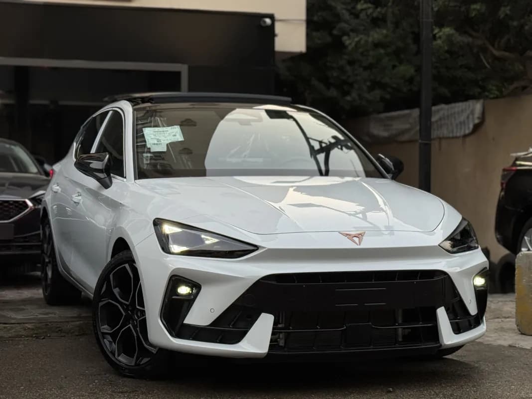 Cupra Leon 2026 V1 White Automatic — New