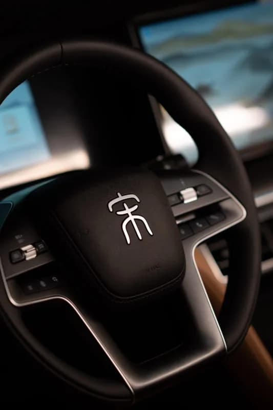 بي واي دي سونج ال 2025 دي ام اي أبيض أوتوماتيك — جديدة