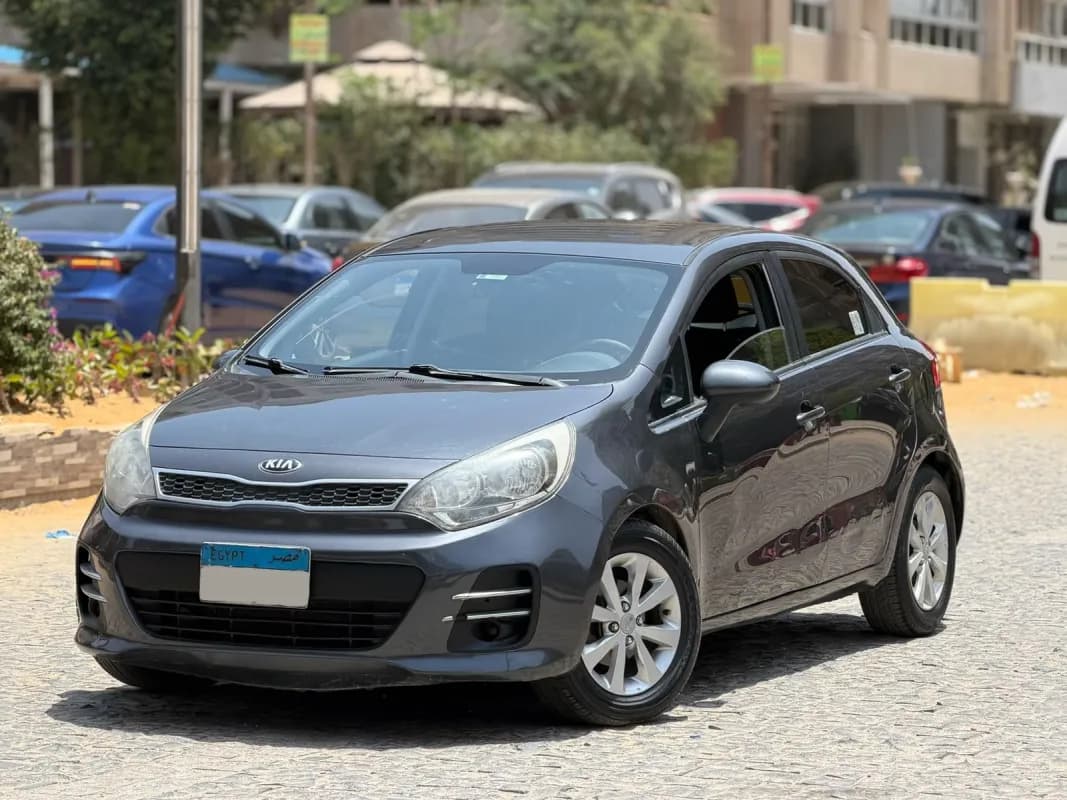 Kia Rio 2016 Highline Gray Automatic — Used