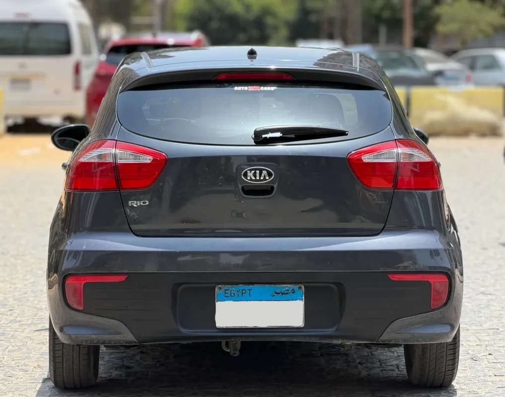 Kia Rio 2016 Highline Gray Automatic — Used
