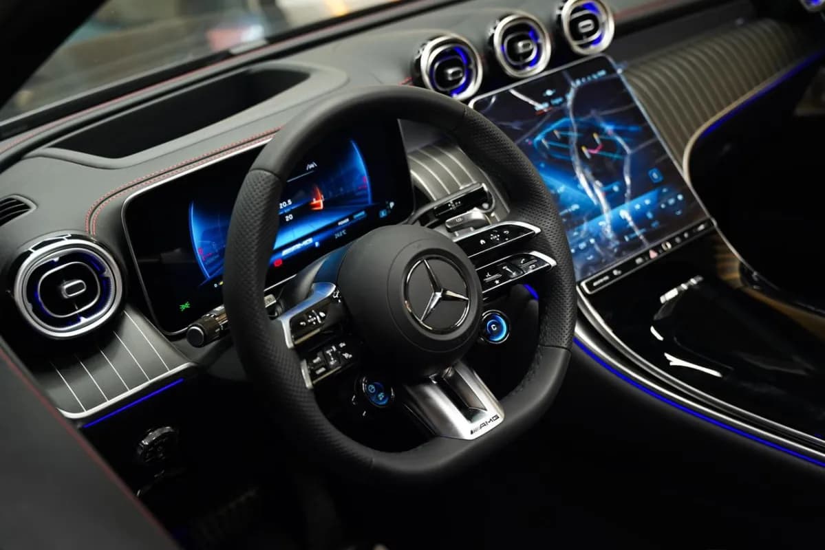 مرسيدس بنز GLC 43 2026 اي ام جي كوبيه أسود أوتوماتيك — جديدة
