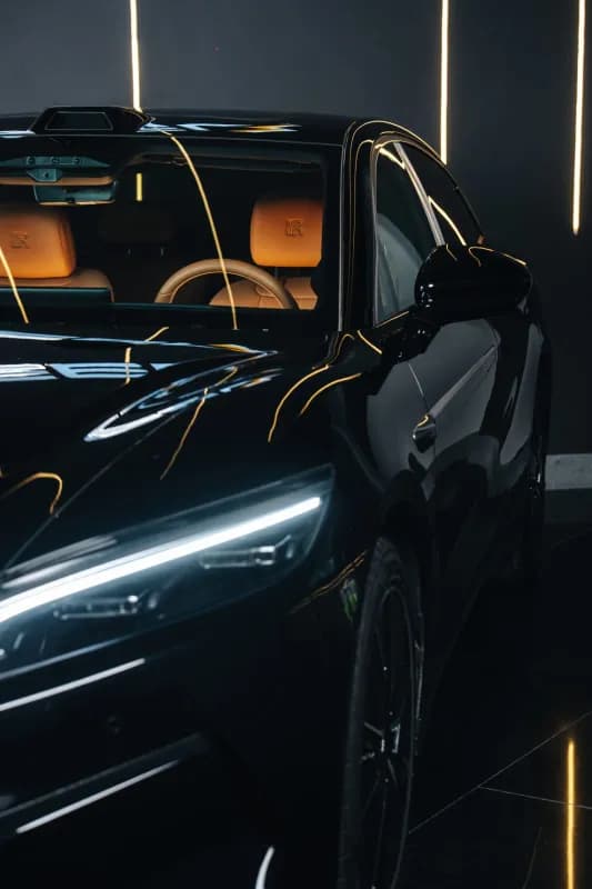 بي واي دي هان ال 2025 فلاج شيب أسود أوتوماتيك — جديدة