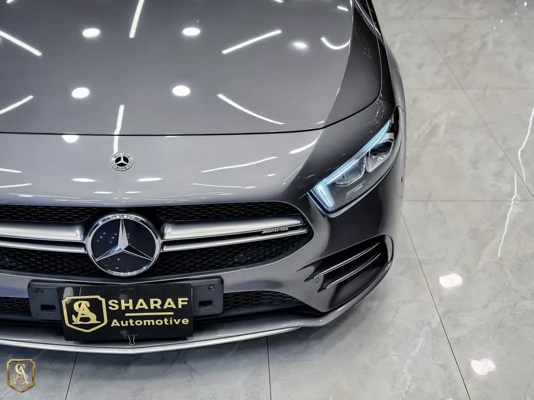 مرسيدس بنز A35 2022 ايه ام جي رمادي قابض مزدوج — مستعملة
