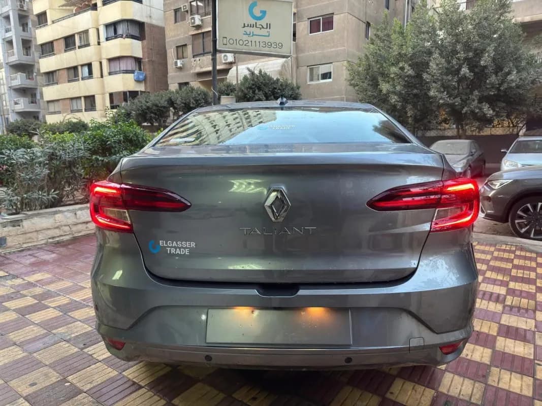 رينو تالينت 2026 بي 1 ايفوليوشن رمادي أوتوماتيك — جديدة