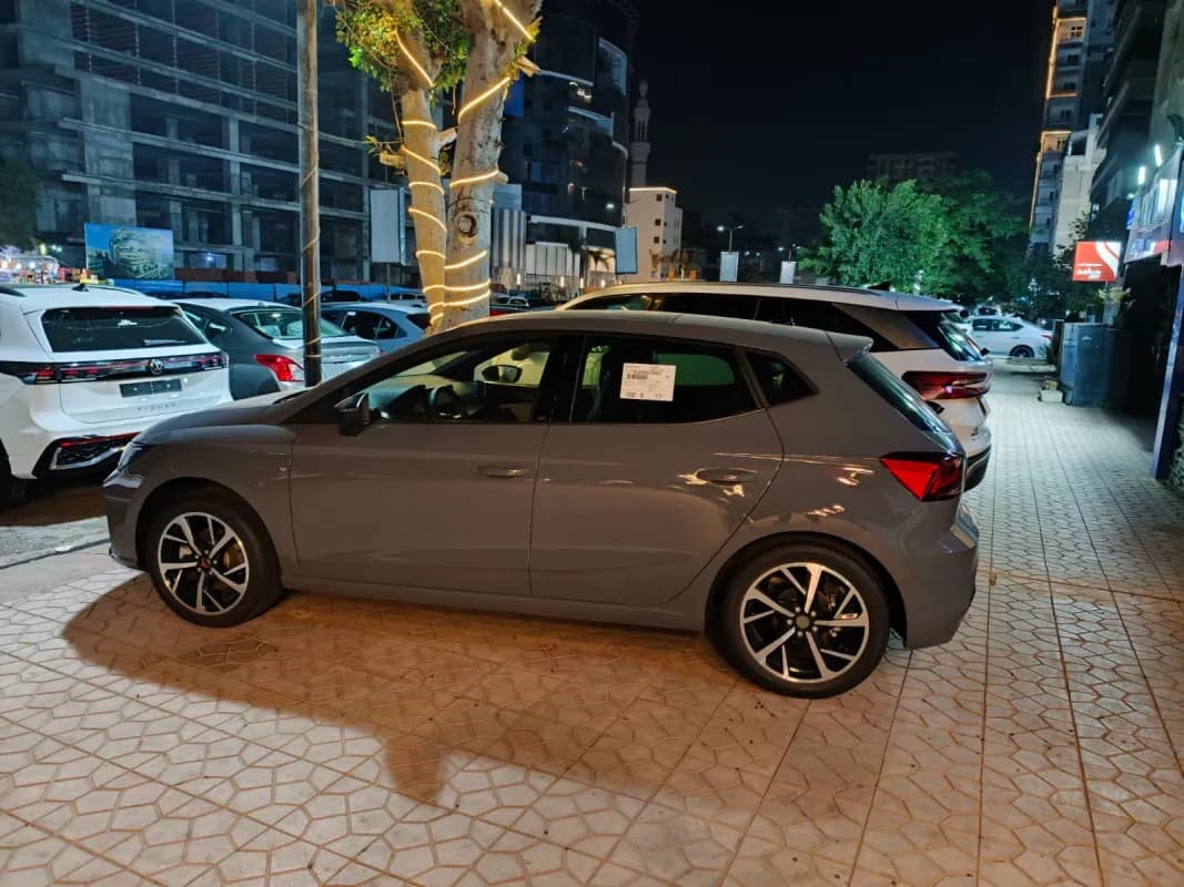 Seat Ibiza 2026 FR Nardo Gray Automatic — New