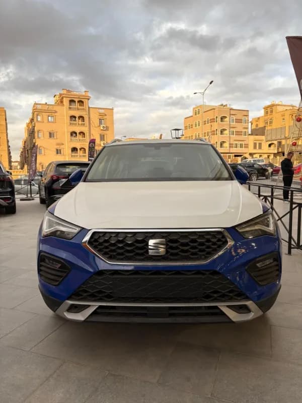 سيات اتيكا 2026 ستايل بلس أزرق أوتوماتيك — جديدة