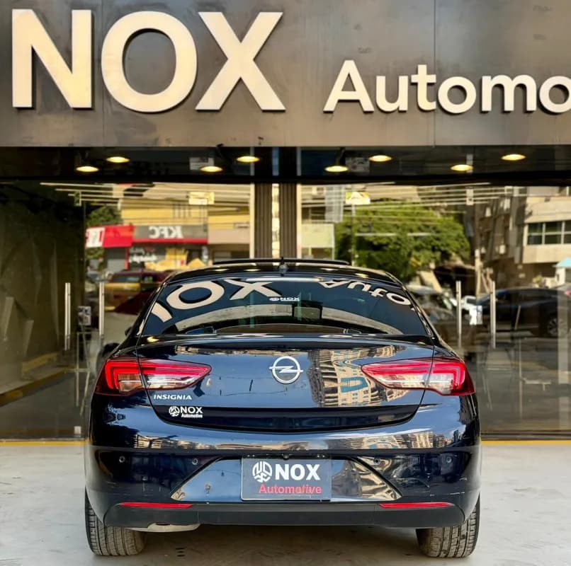 Opel Insignia 2019 Topline Black Automatic — Used