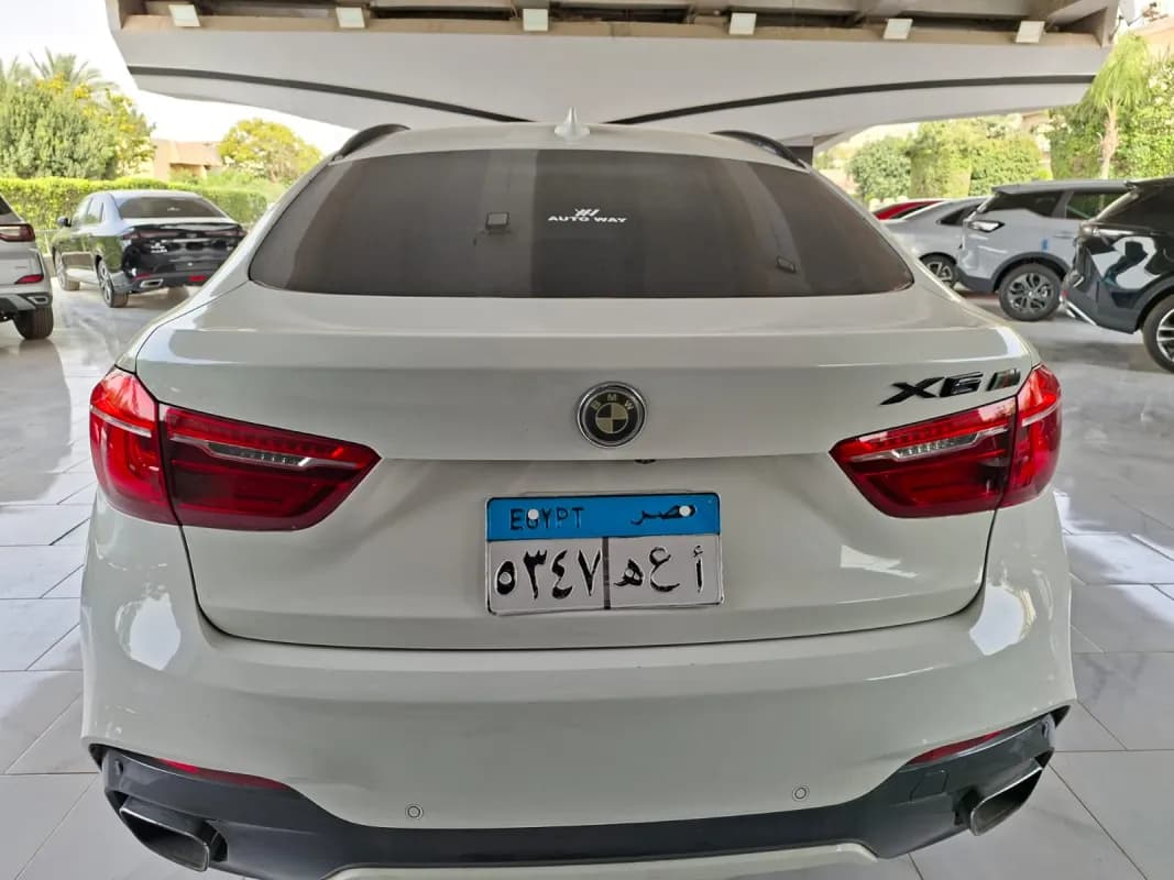 BMW X6 2019 M40i White Automatic — Used