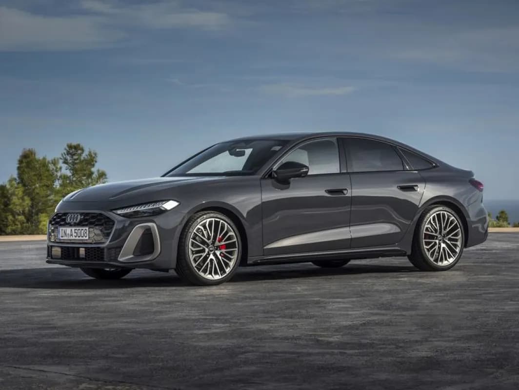 Audi A5 2026 S-Line Plus Gray Dual Clutch — New