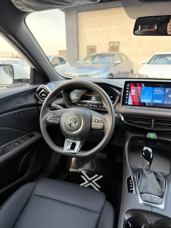 ام جي 5 2025 كومفورت أبيض فتيس متغير السرعات باستمرار — جديدة