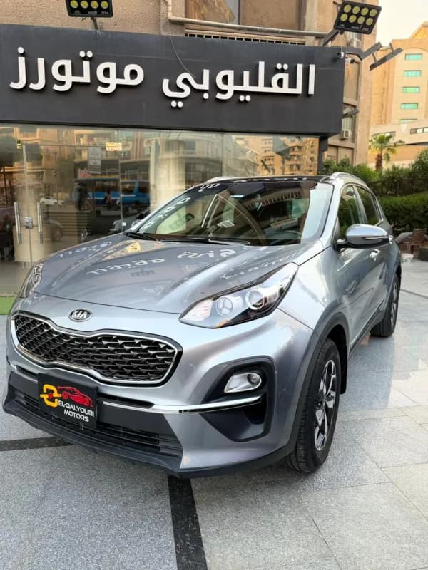 كيا سبورتاج 2021 هاي لاين رمادي أوتوماتيك — مستعملة