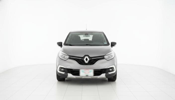 Renault Captur 2018 Highline Gray Automatic — Used - 1